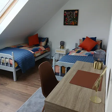 - The Horizon House Apartman *